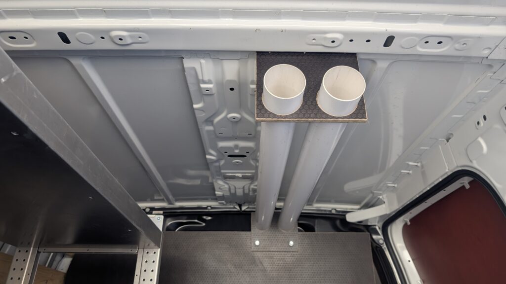 Peugeot e-Expert Compact premium accu 50 kWh met kastinrichting zgan