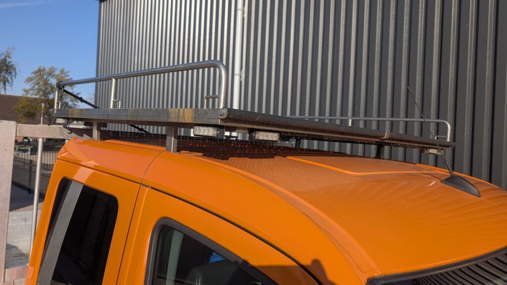 Crafter 46 met HIAB 2.2 ton/mtr kraan