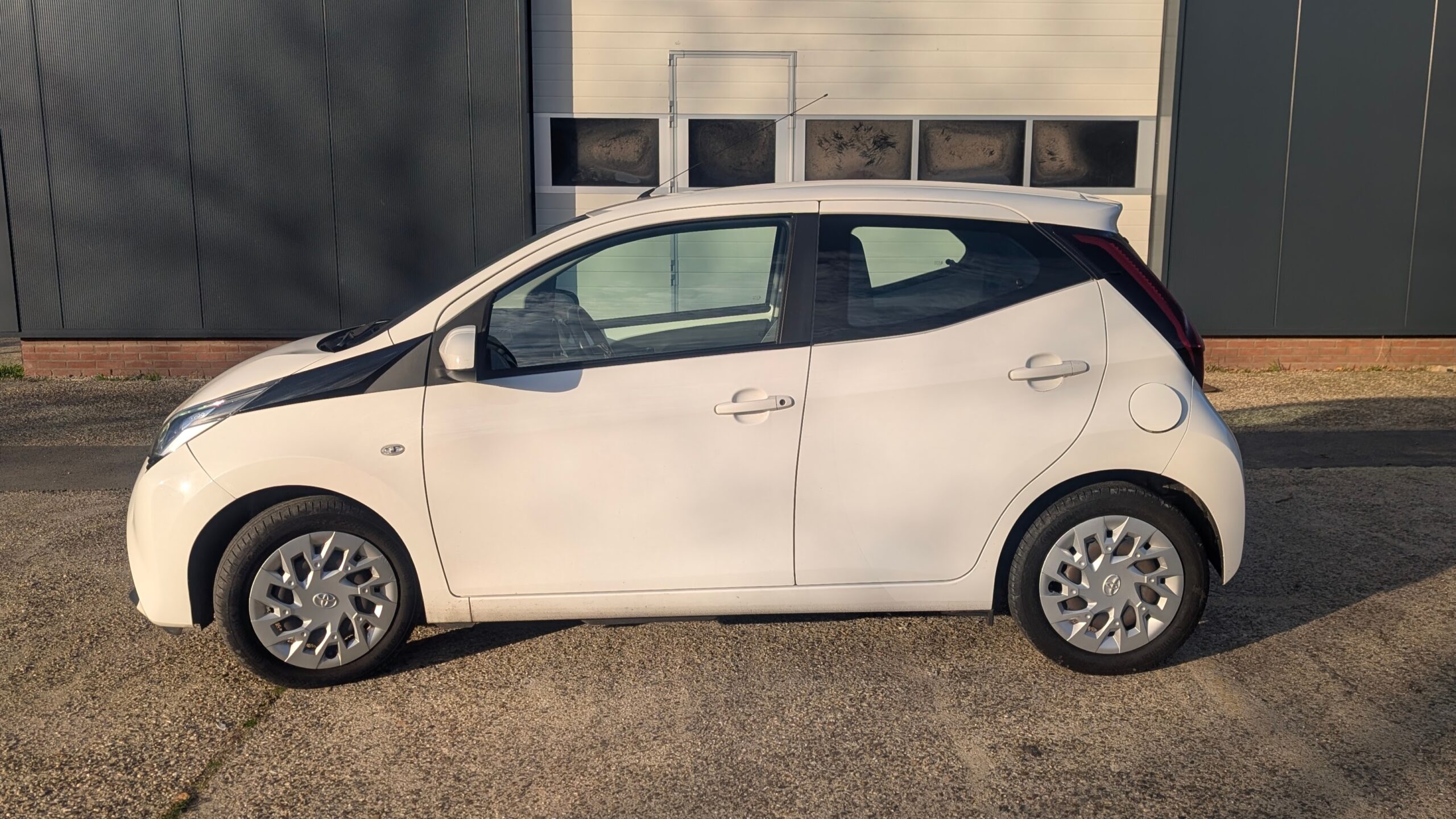 Toyota Aygo 1.0 VVT-i 5 deurs incl. BTW