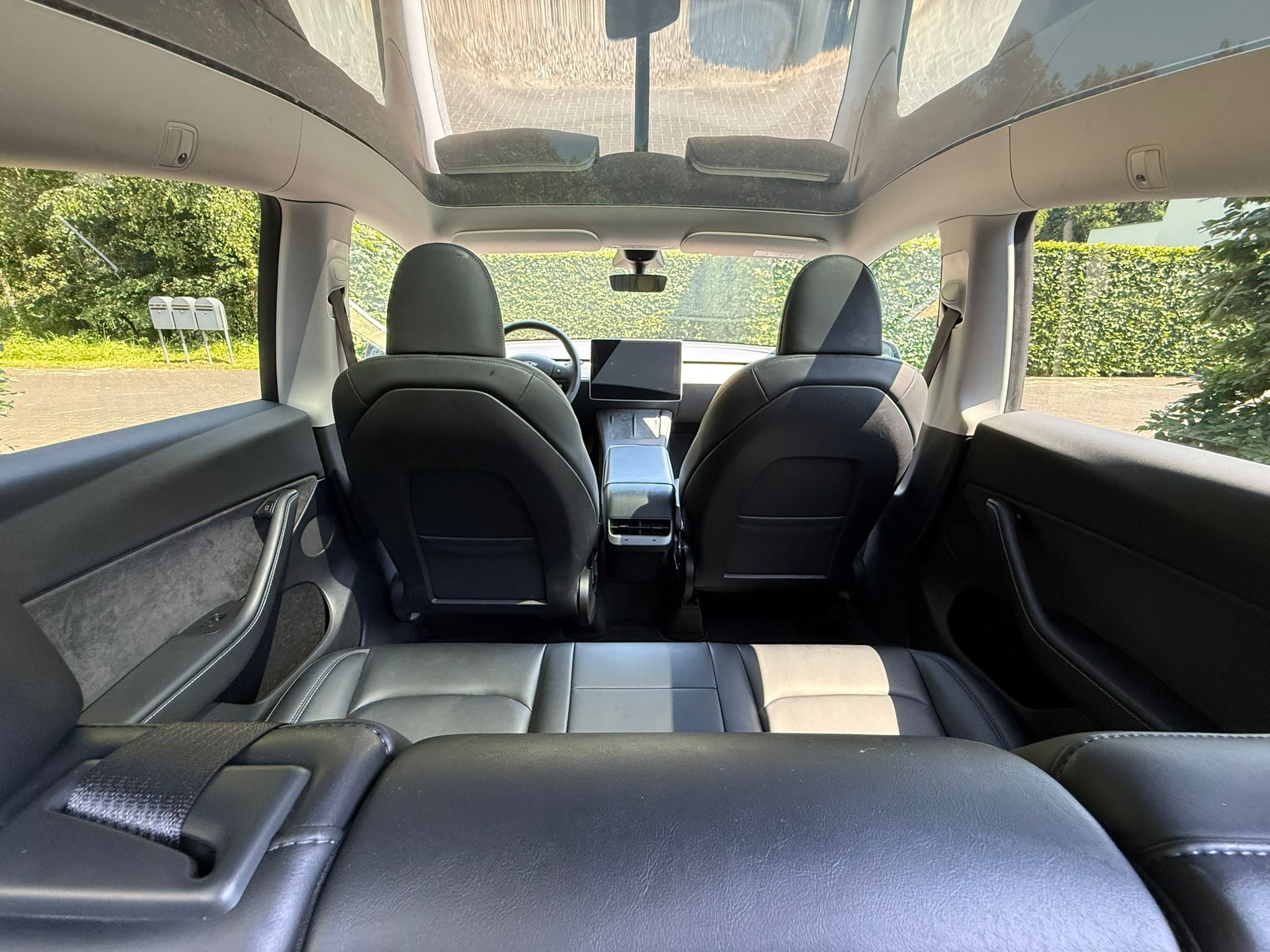 Tesla Model Y 2022 Grijs SOH 92% longe range AWD 75 kWh